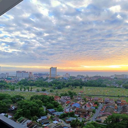 D'Luna Homestay Seaview I Sunrise View Kuala Terengganu Kültér fotó
